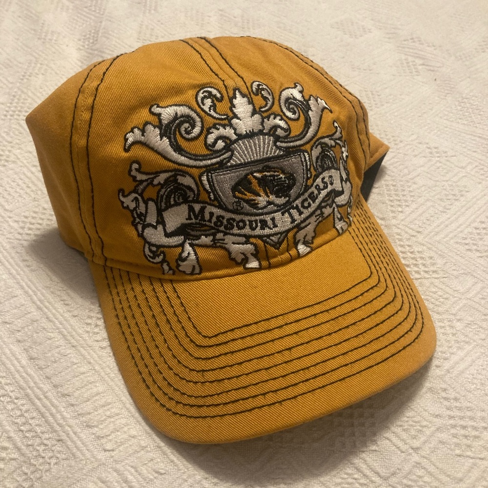 NCAA Missouri Tigers Gold Hat